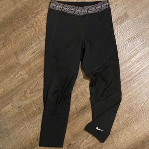 Nike Pro Capri Leggings